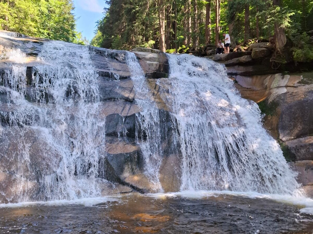 Mumlava Waterfall-哈拉霍夫必去景点