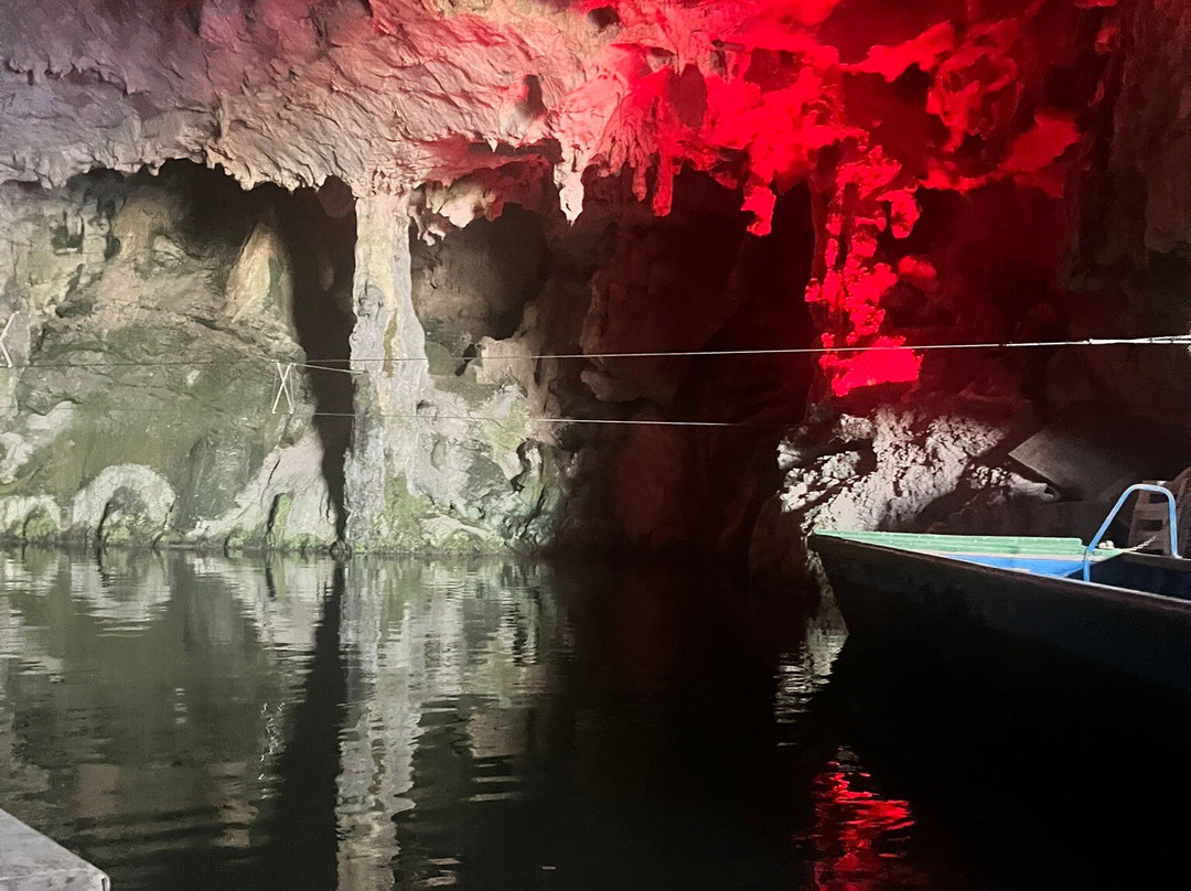Grotte di Pertosa-Auletta-Pertosa必去景点
