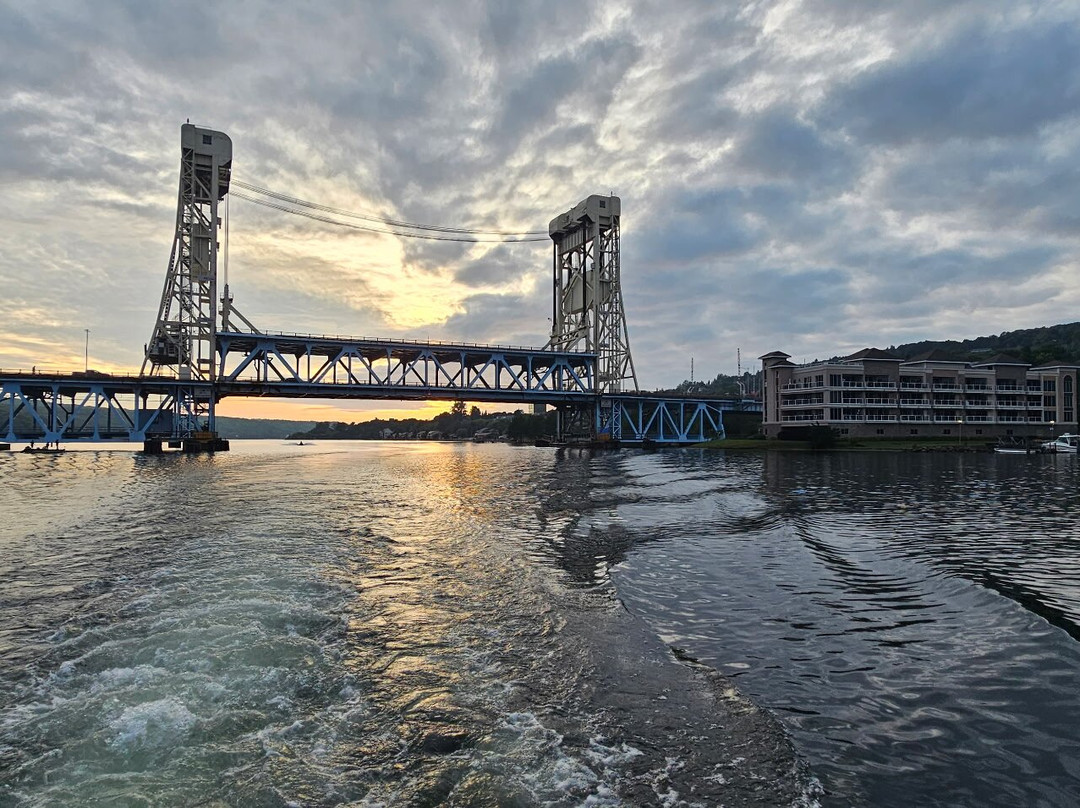 Keweenaw Boat Tours-霍顿必去景点