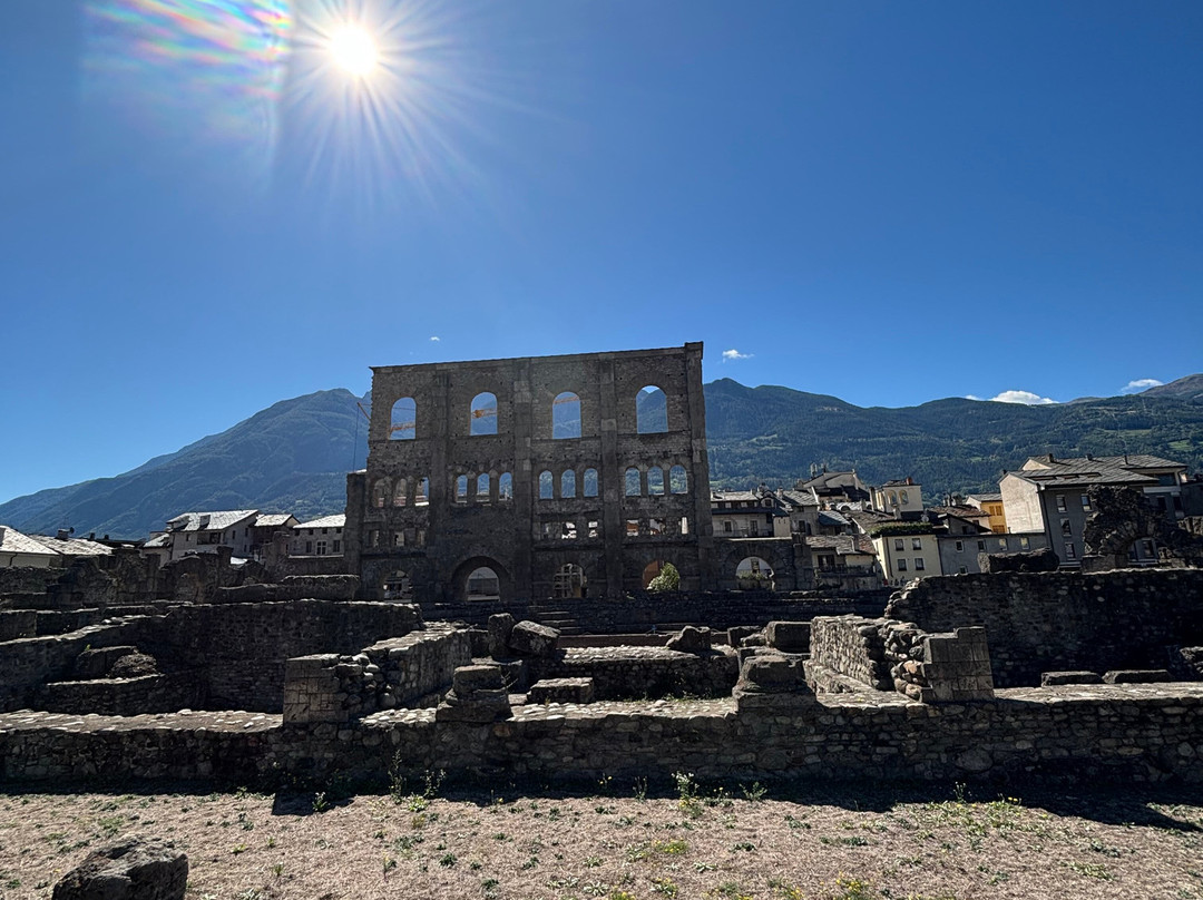 Teatro Romano-奥斯塔必去景点