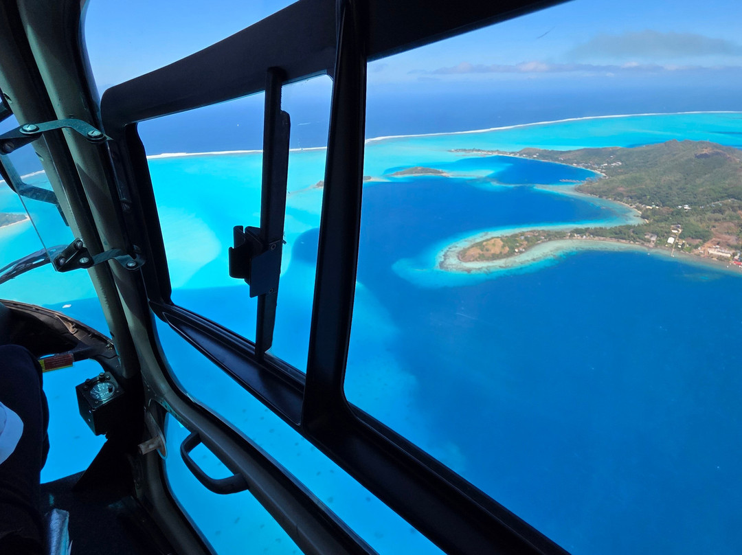 Tahiti Nui Helicopters-法阿必去景点