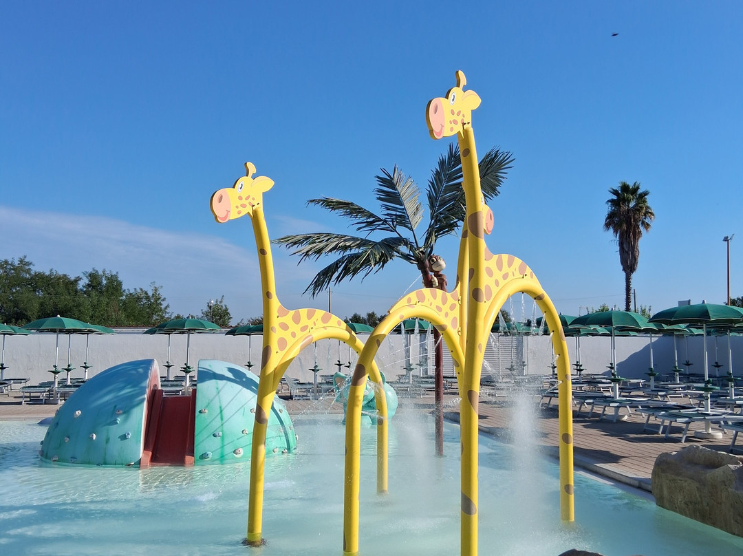 Free Time Acquapark-Giugliano in Campania必去景点