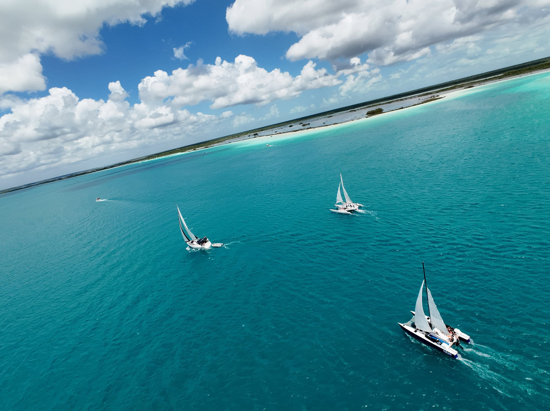 Veleando Ando Bacalar-Bacalar必去景点