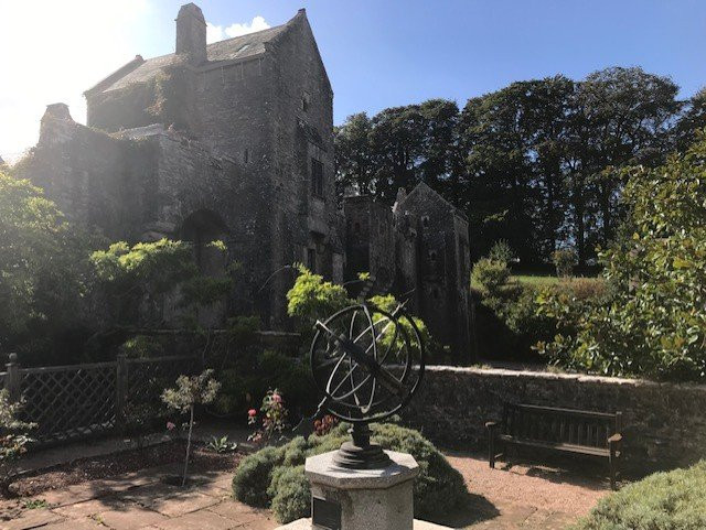 Compton Castle-Compton必去景点