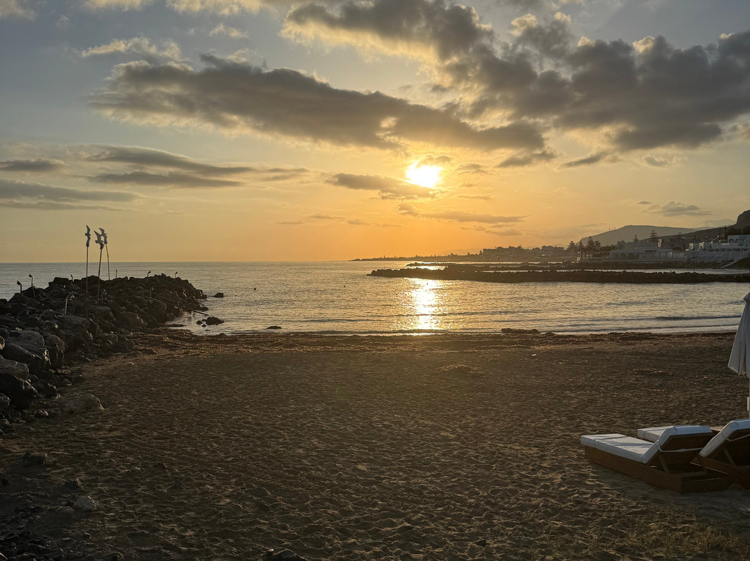 克诺索斯海滩平房套房水疗度假村主图
