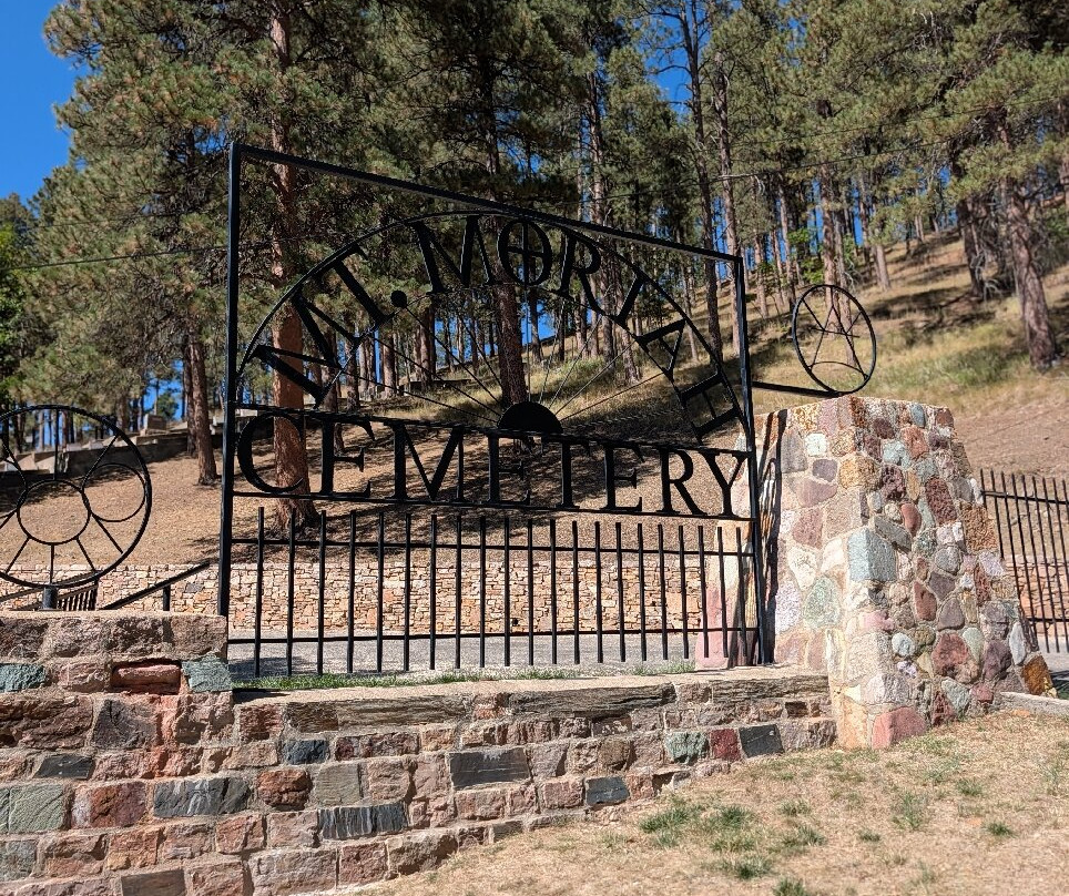 Mount Moriah Cemetery-戴德伍德必去景点
