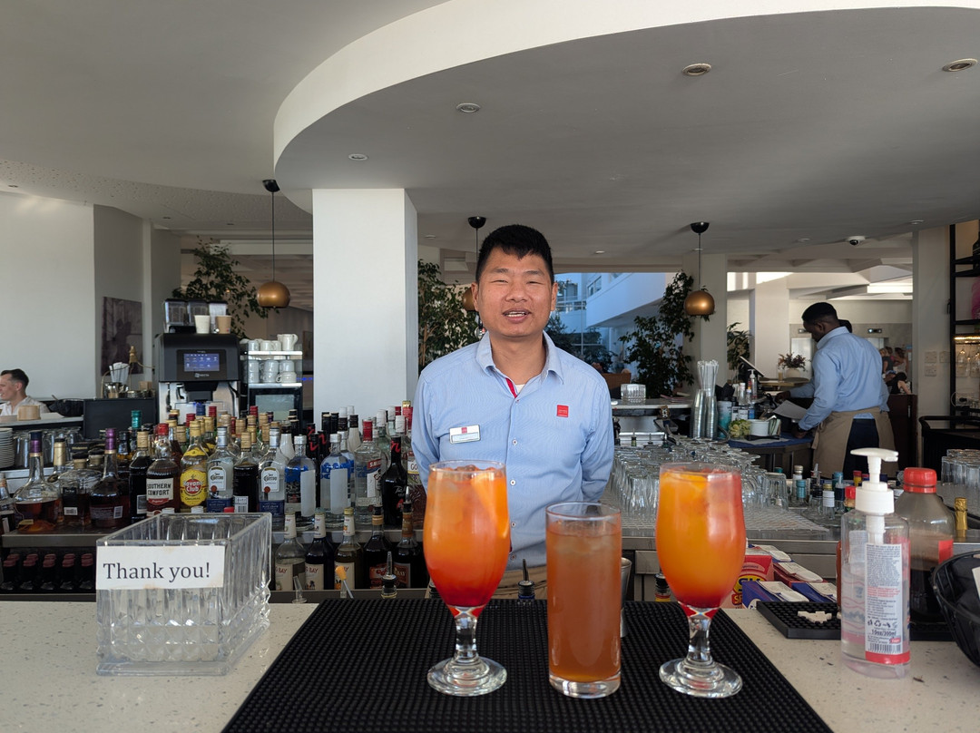 莱昂纳多广场塞浦路斯马里斯海滩水疗酒店主图