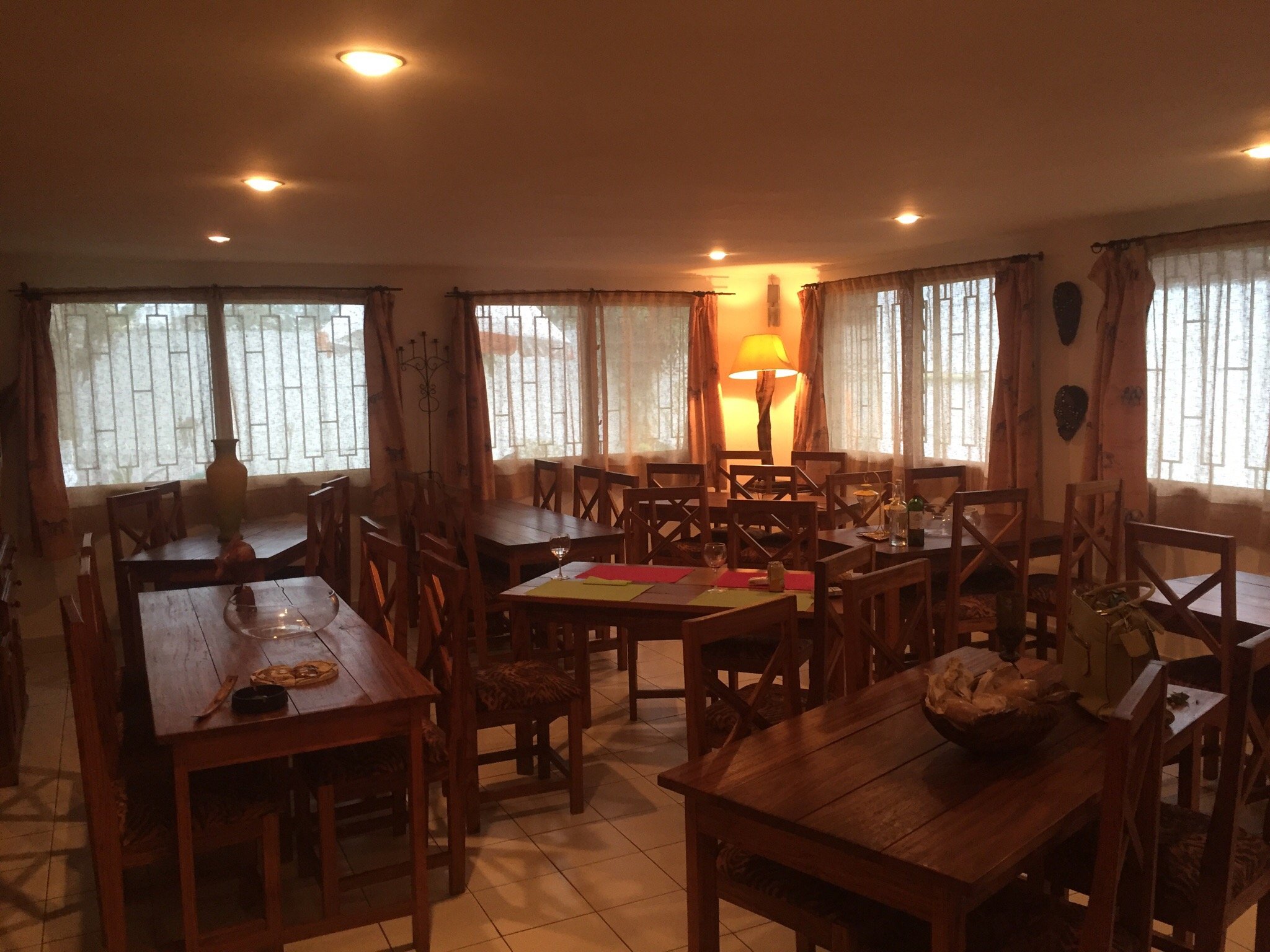 Hotel Restaurant Saveurs Exotiques-餐饮