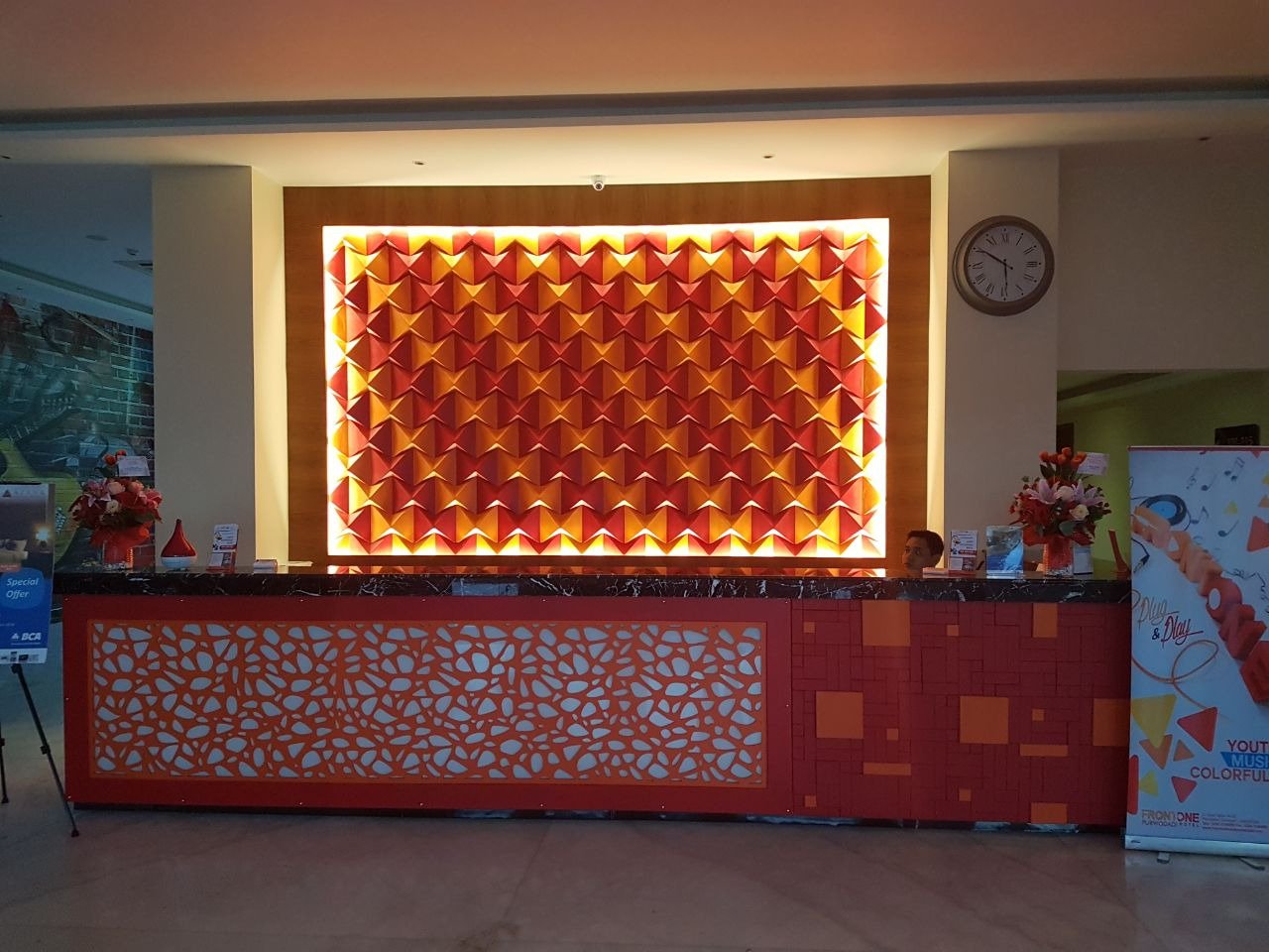 Front One Hotel Purwodadi-商务中心/多功能厅