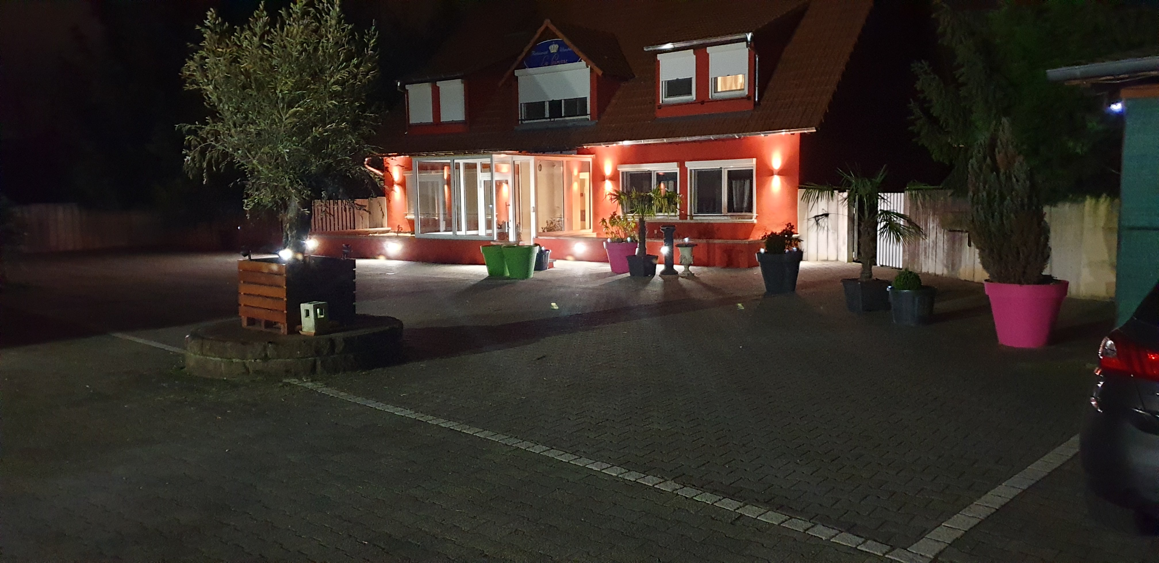 Hotel-Restaurant La Couronne-官方