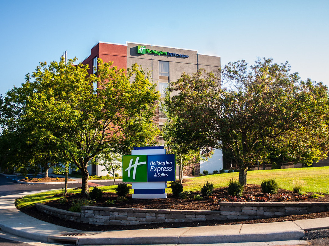Pearisburg酒店住宿-Holiday Inn Express & Suites Blacksburg - University Area By IHG