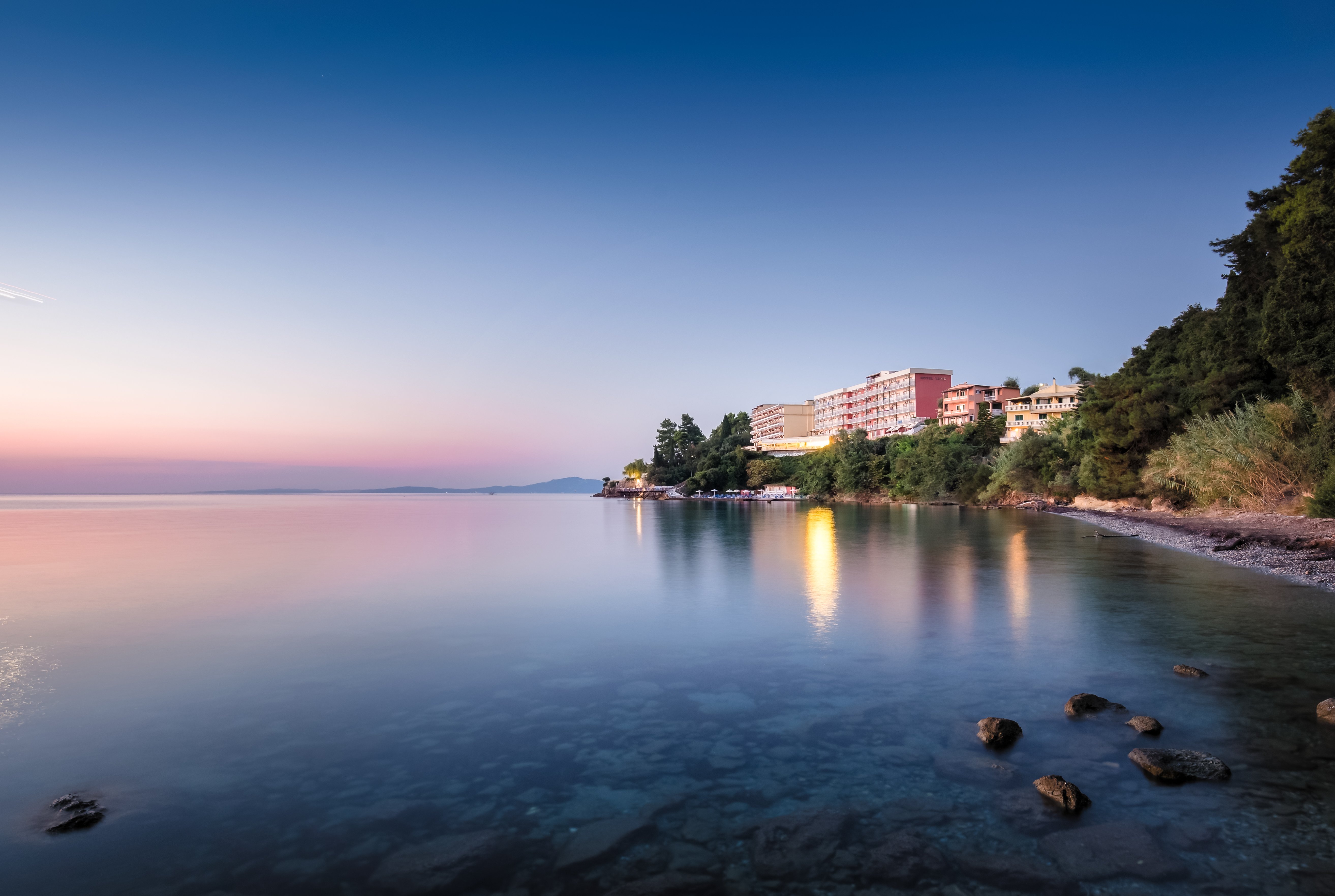 Oasis Hotel-官方