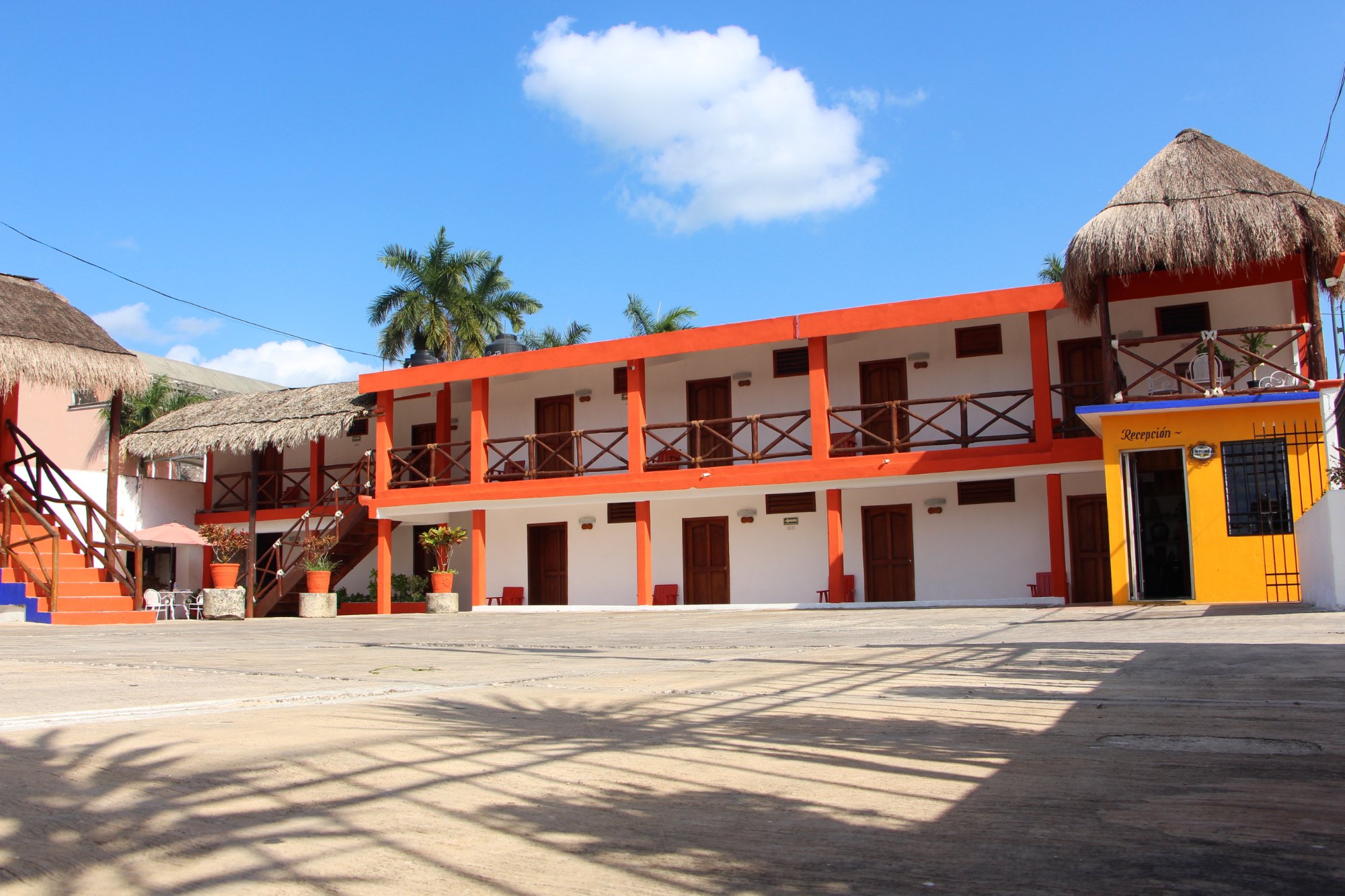 Hotel Esquivel-官方