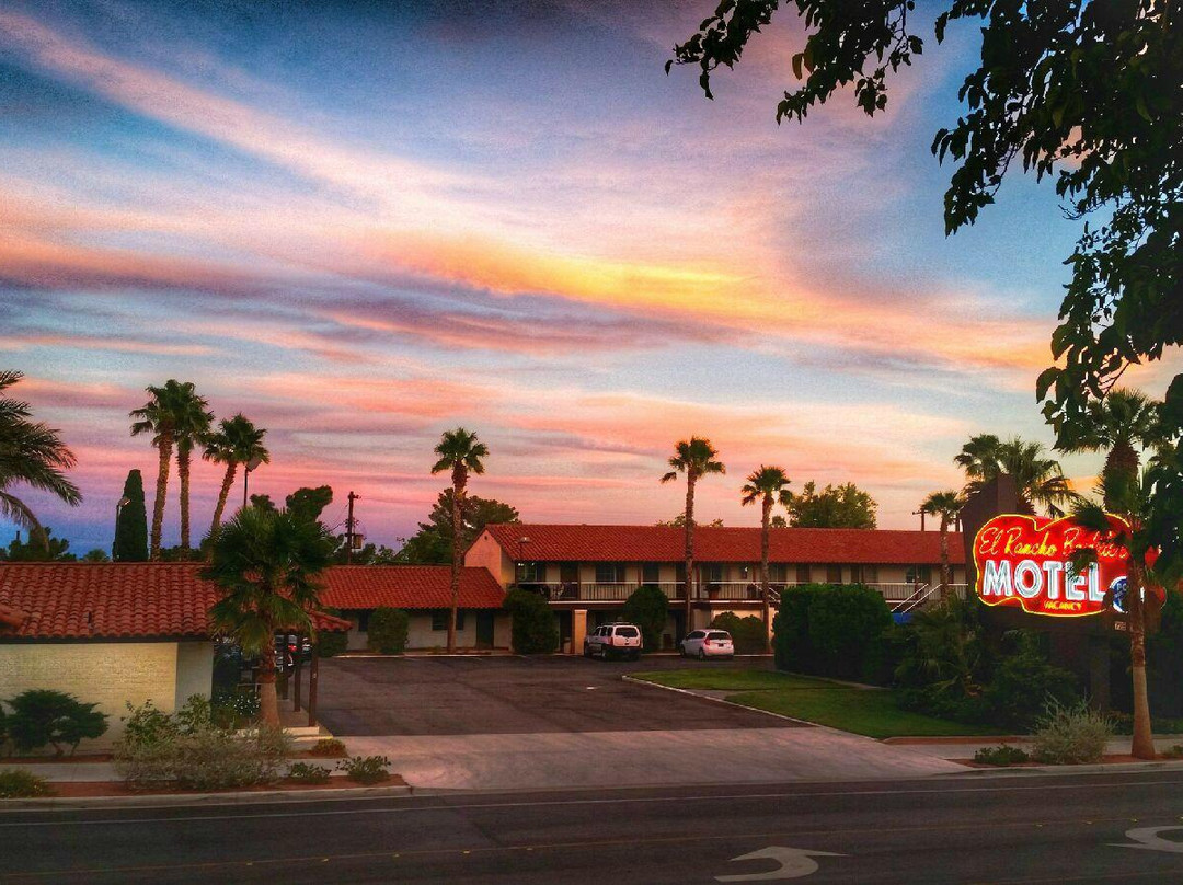 White Hills酒店住宿-El Rancho Boulder Motel