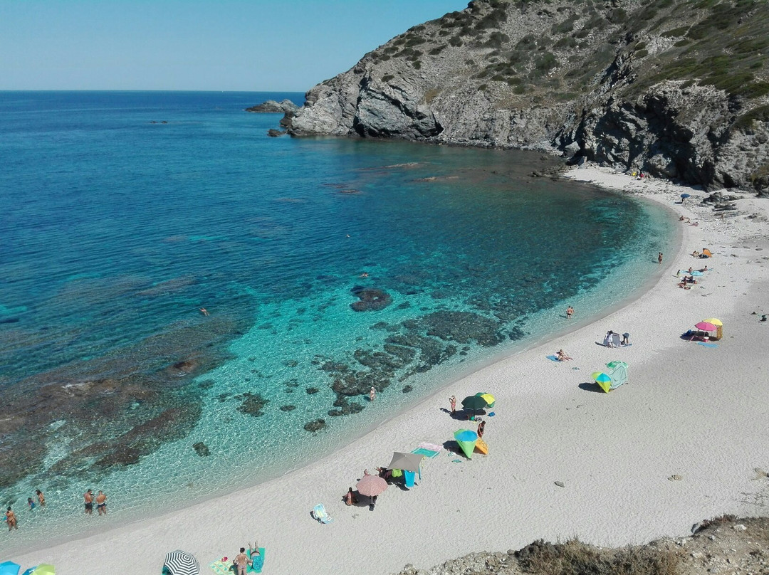 Spiaggia Rena Majore