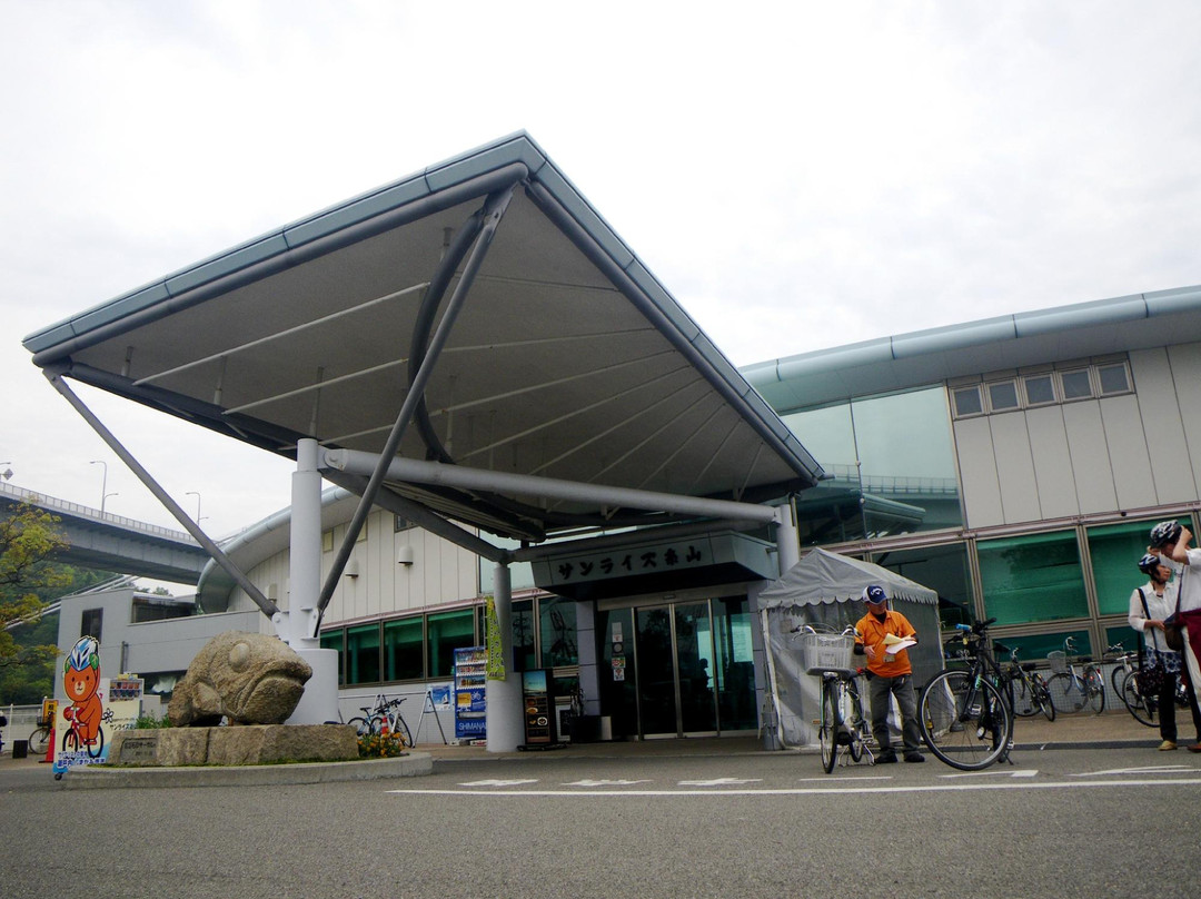Sunrise Itoyama  Central Bicycle Rental-今治市必去景点