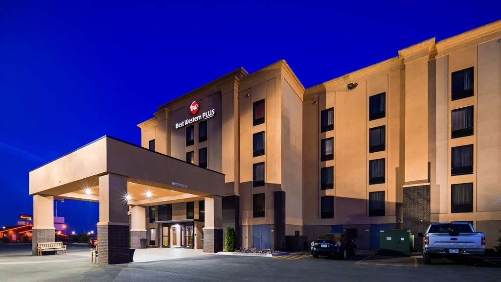 Best Western Plus Jonesboro Inn & Suites主图