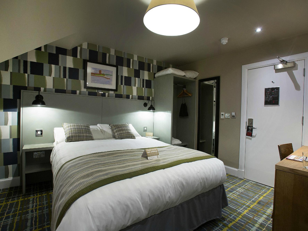 Jolly's Hotel