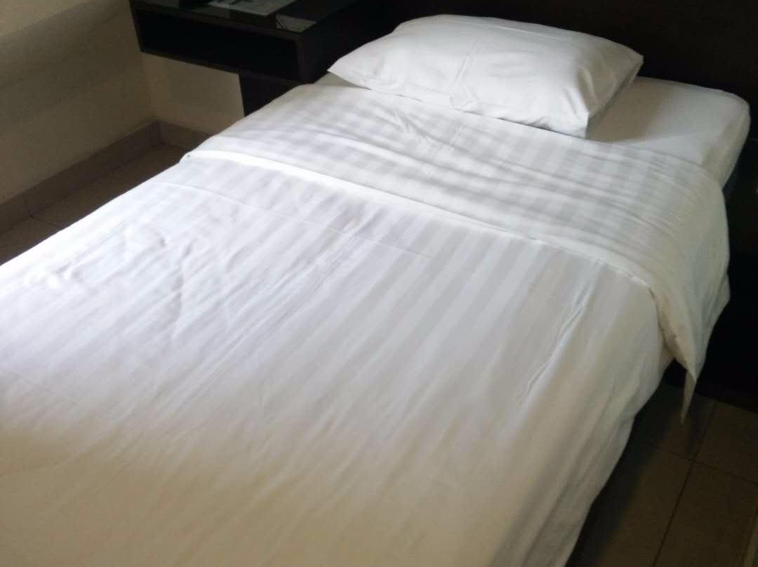 Donggongon酒店住宿-Cathay Hotel