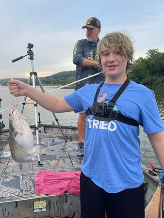Tennessee River Monsters Fishing Guide Service - Striper, Catfish & Musky-Clinton必去景点