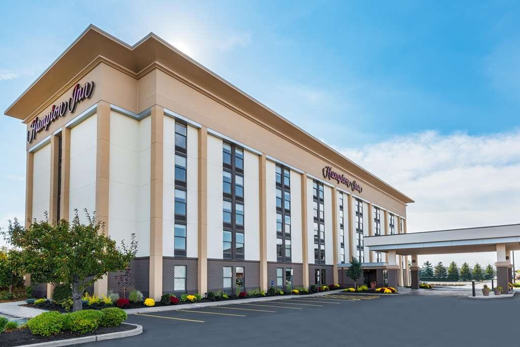 Hampton Inn Buffalo-Airport/Galleria Mall主图