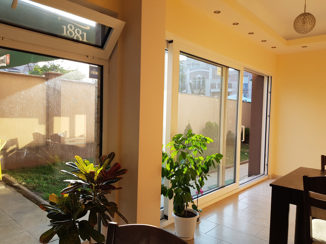 Ivatea Family Hotel