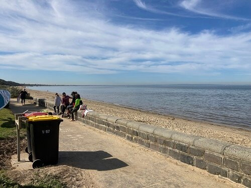 Mentone beach景点图片