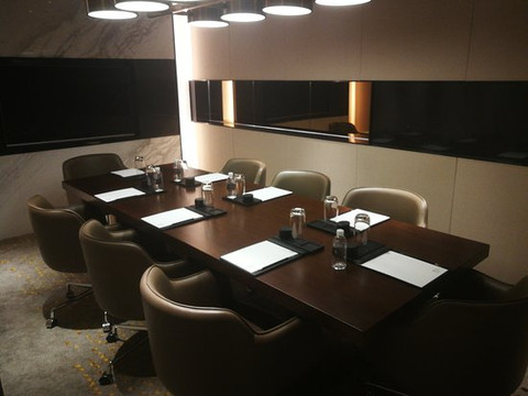 上海虹桥绿地铂骊酒店主图