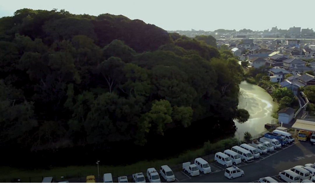 Hakayama Ancient Tomb