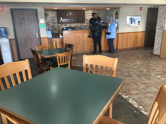 AmericInn by Wyndham Monroe主图