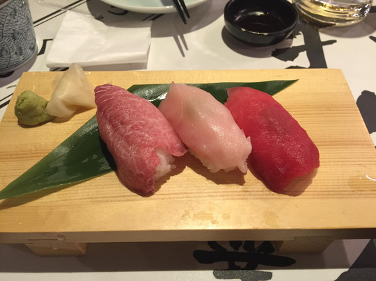 ニッポンまぐろ漁業団 新橋店主图