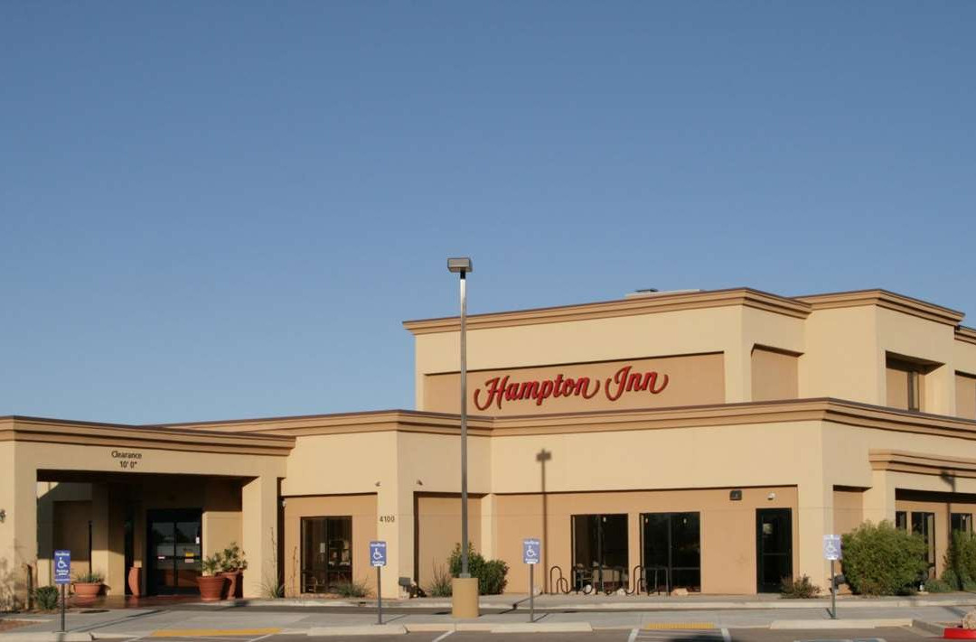 维斯塔司埃拉希尔顿恒庭酒店主图