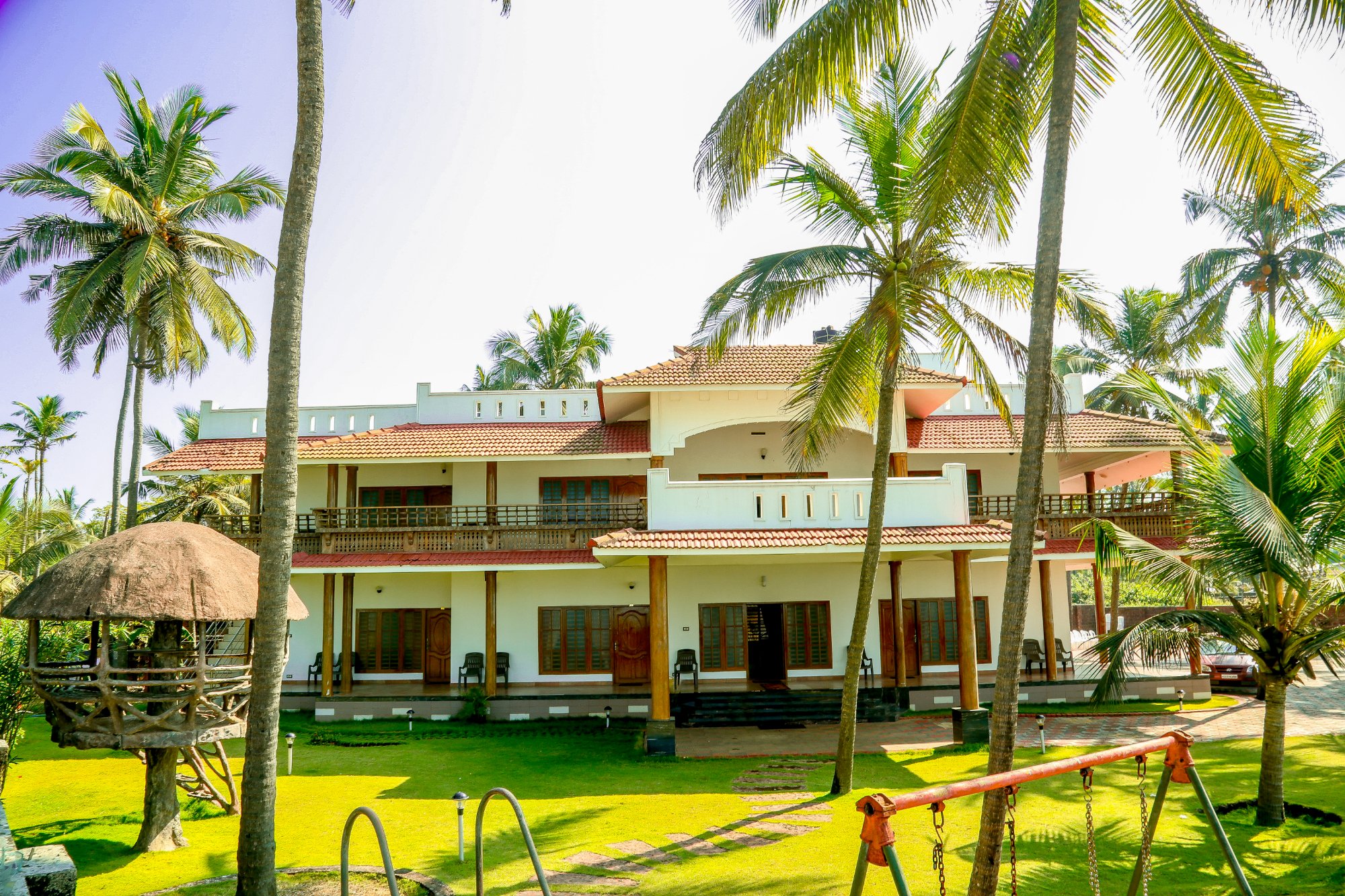 Kanaka Beach House-官方