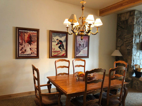 Trail's End Lodge主图