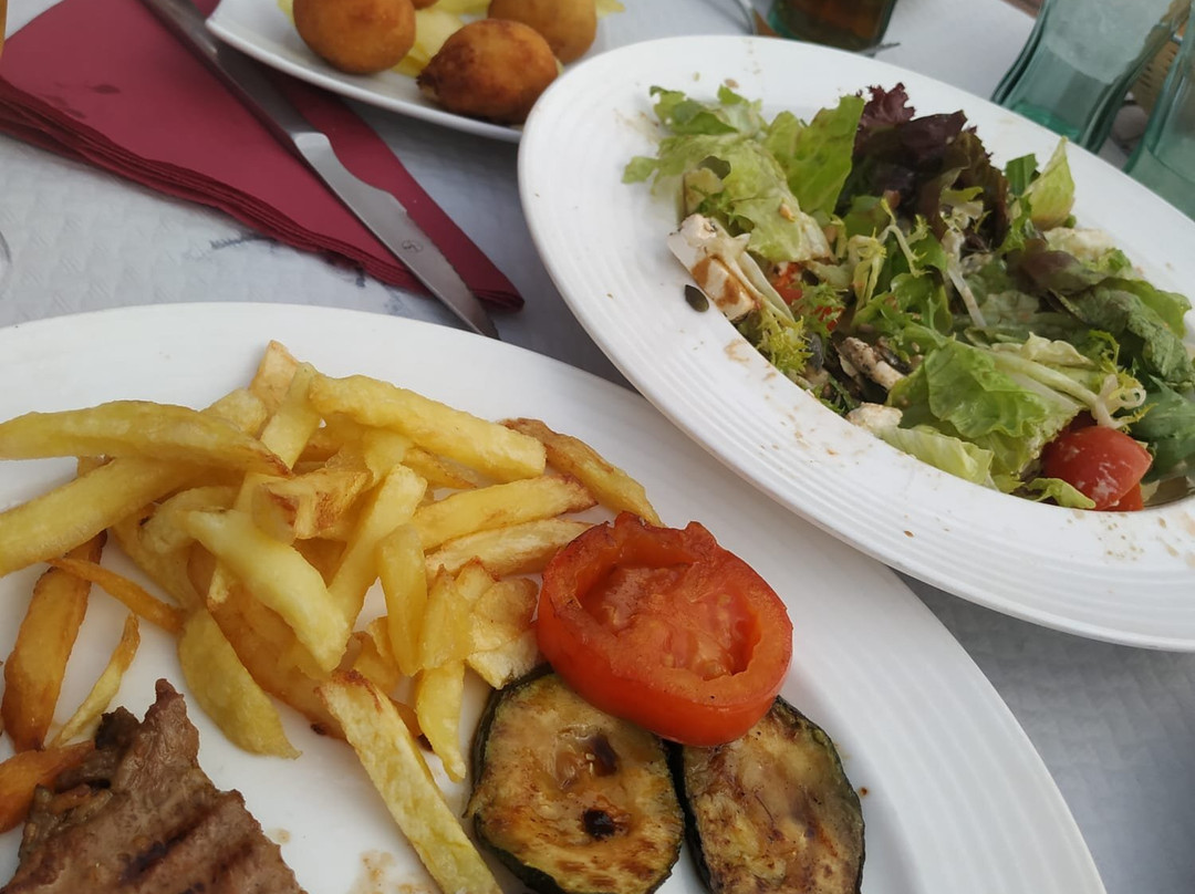 Hostal Restaurante La Bartola主图