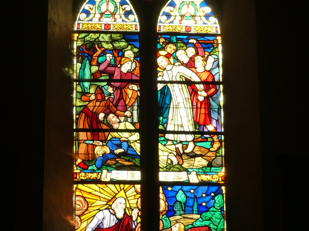 Eglise de Bazouges la Perouse景点图片