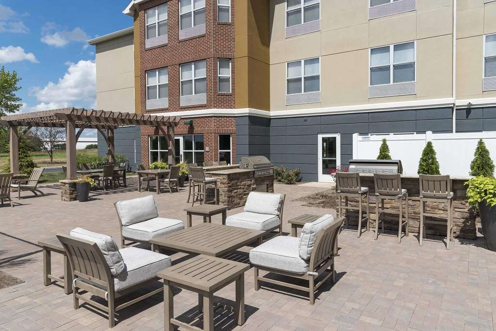 Homewood Suites by Hilton Indianapolis-Airport/Plainfield主图