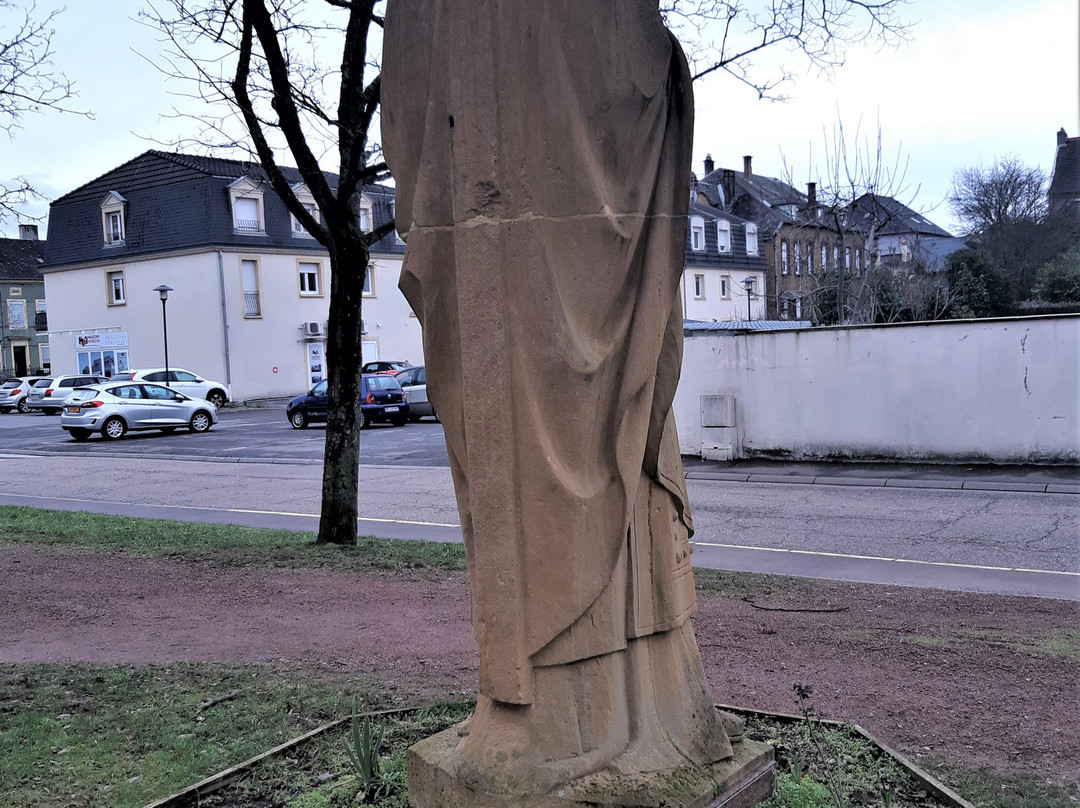 Statue de Saint Nicolas-Yutz必去景点