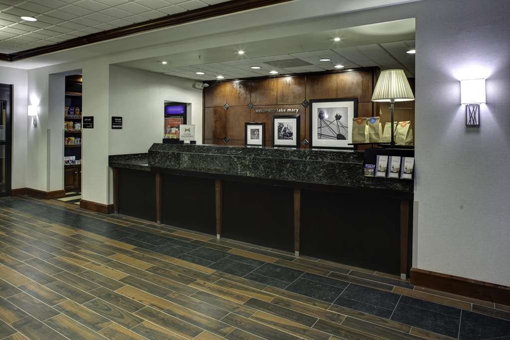 Hampton Inn & Suites Lake Mary at Colonial TownPark主图