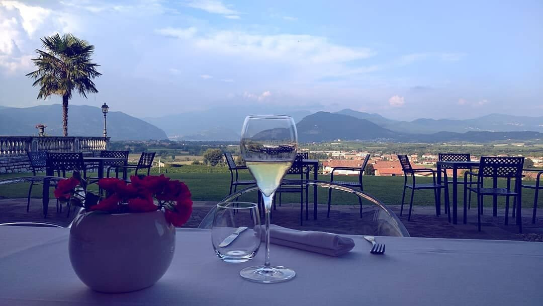 Lovera Franciacorta主图