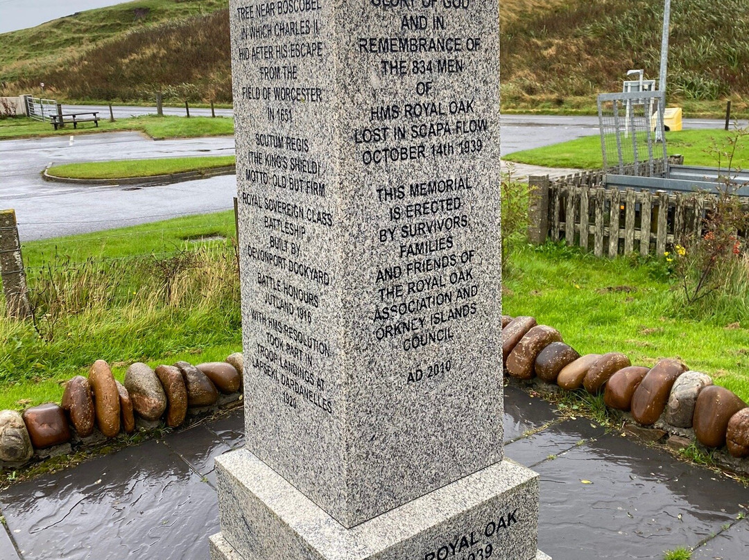HMS Royal Oak Memorial-柯克沃尔必去景点
