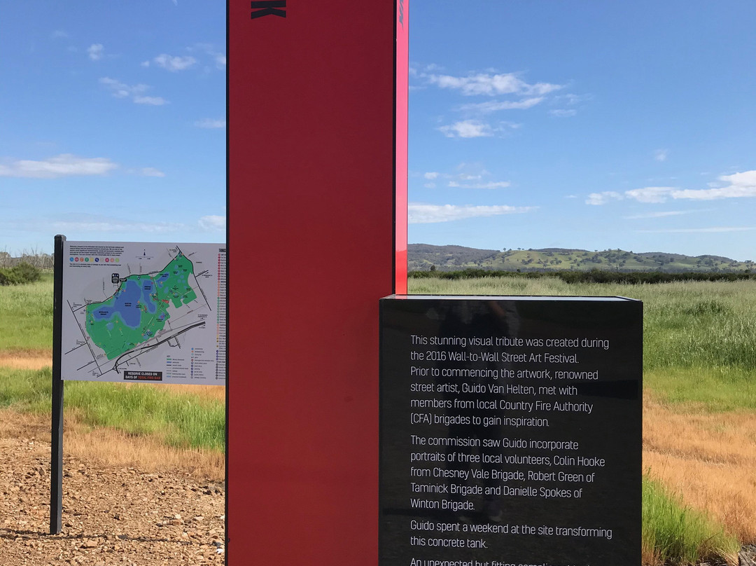 Winton Wetlands Water Tank Art景点图片