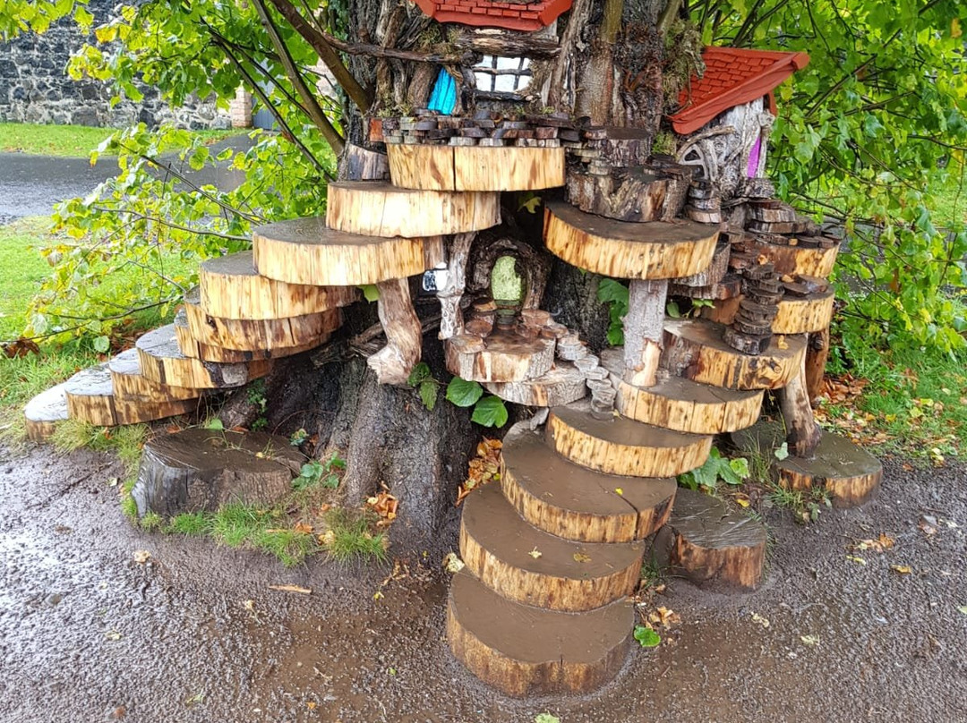 The Galgorm Castle Fairy Trail-Ballymena必去景点