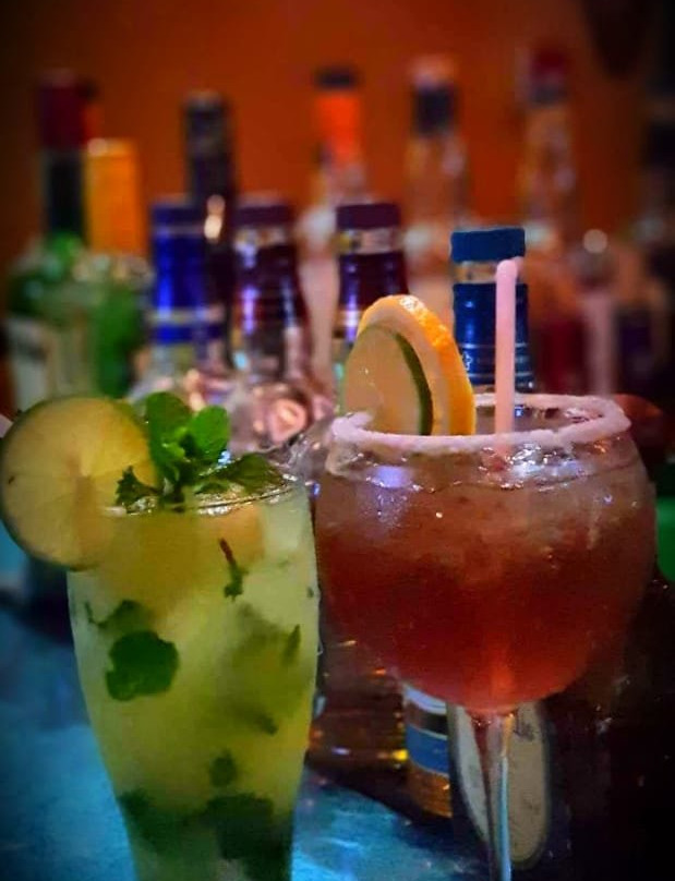 世纪大酒店主图