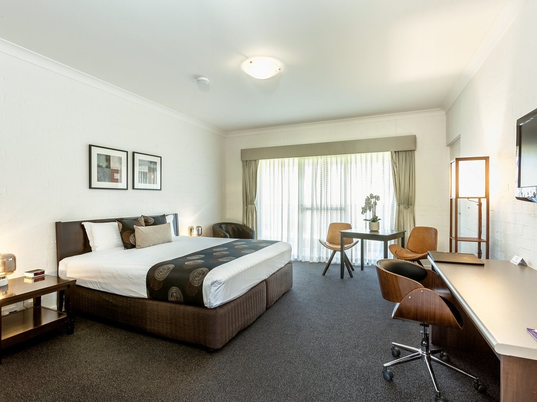 Blazing Stump Motel and Suites主图