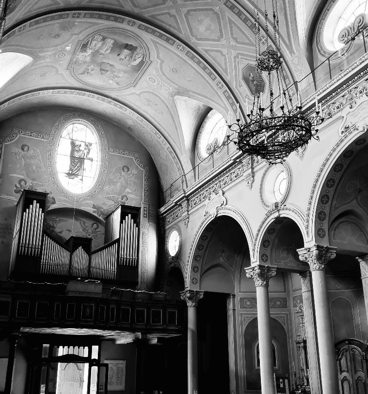 Chiesa San Pietro-Chatillon必去景点