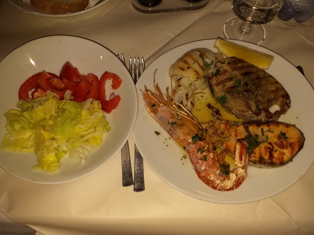 拉瓦莱维德酒店主图