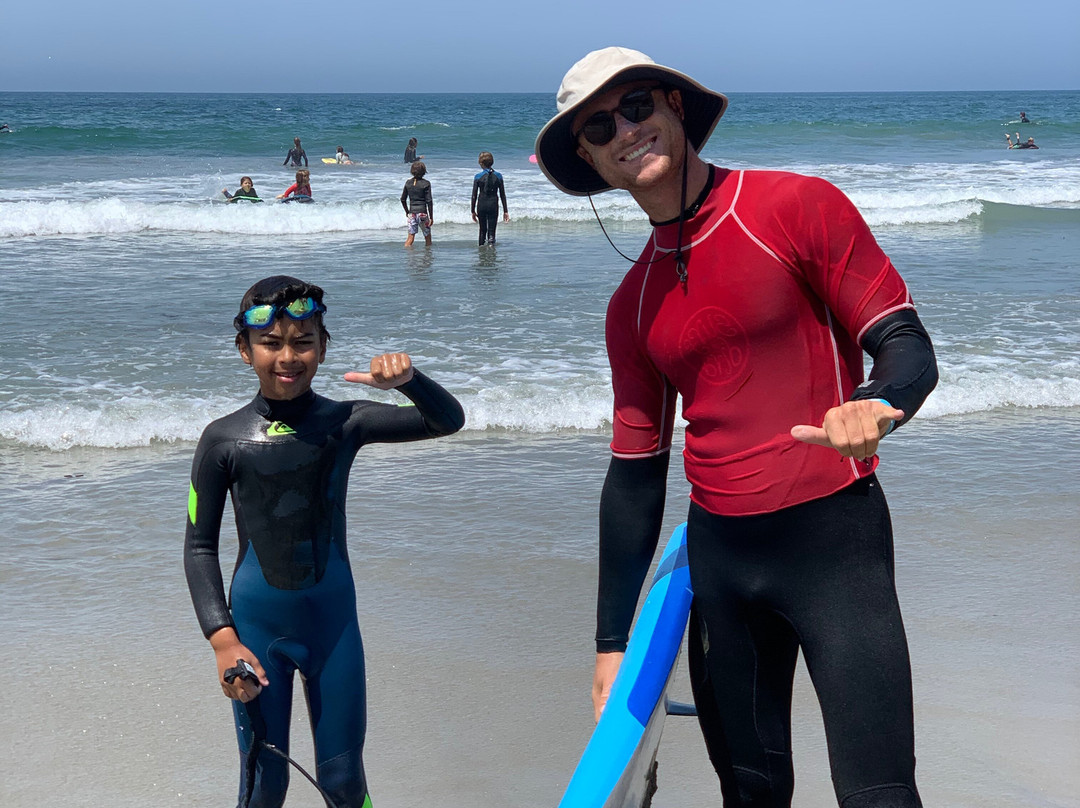 Encinitas Surf Lessons-恩西尼塔斯必去景点