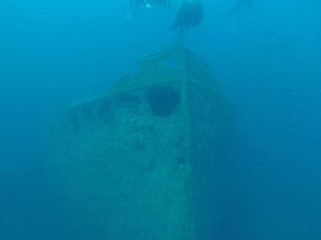 Abyss Diving & Water Sports Center景点图片