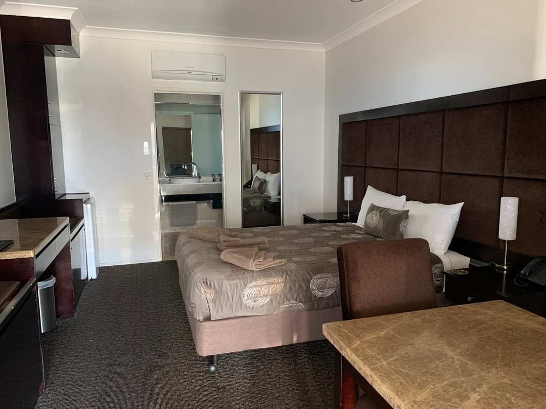 Western Downs Motor Inn主图